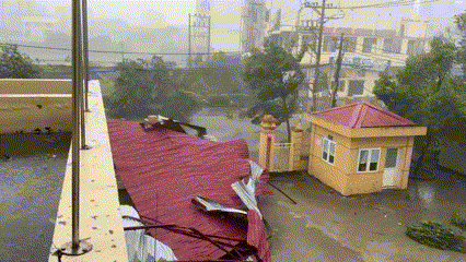 Hình ảnh bão số 3 càn quét Quảng Ninh và Hải Phòng (clip)